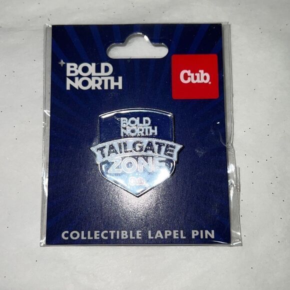 BOLD NORTH TAILGATE ZONE CUB TRADING PIN NEW WINCRAFT - Picture 1 of 6